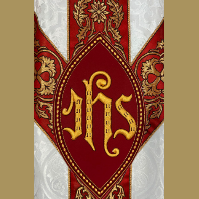 Chasuble semi-gothique blanche