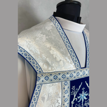 Chasuble romaine mariale