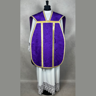 Chasuble romaine avec croix Violette