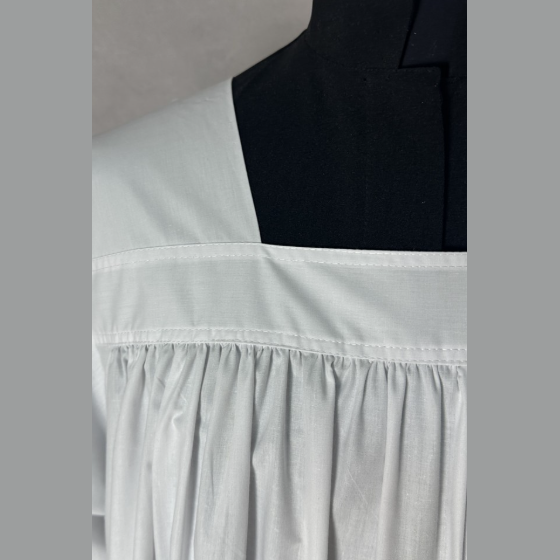 Aube en coton avec dentelle KM01-021