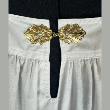 Surplis en coton avec agrafe KM01-023