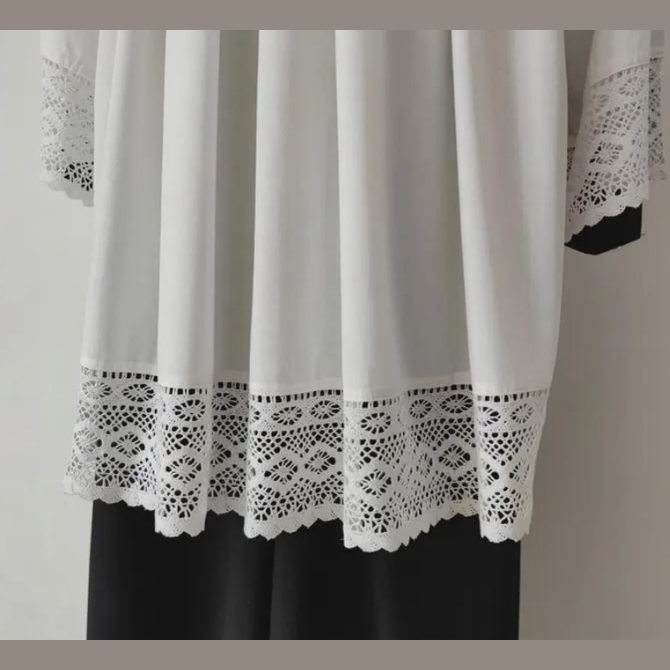 Surplis en coton avec dentelle KMR01-025