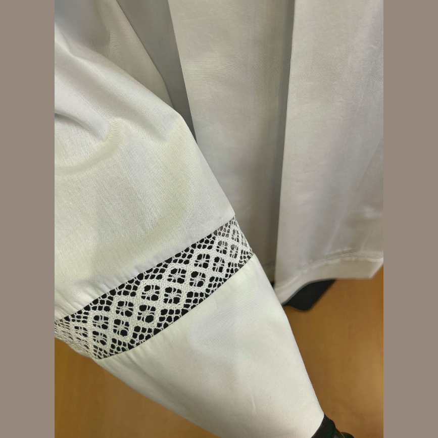 Aube avec empiècement simple en coton KM01-011