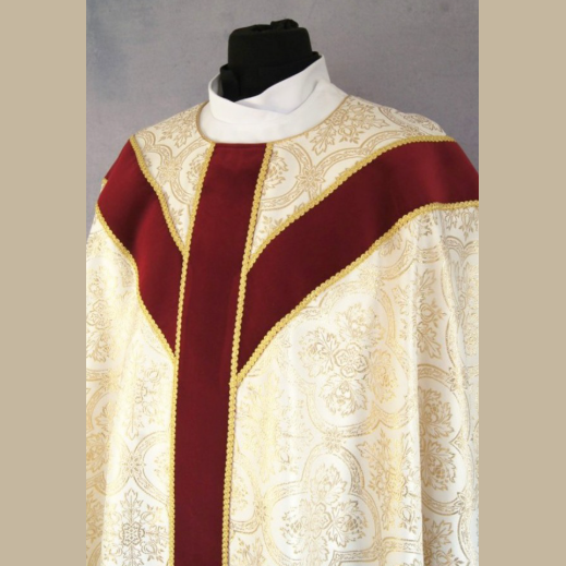 Chasuble semi-gothique blanche