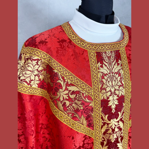 Chasuble semi-gothique Rouge