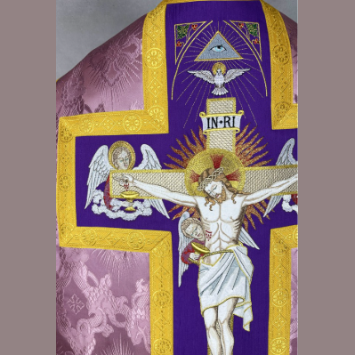 Chasuble romaine « Crucifixion » Rose