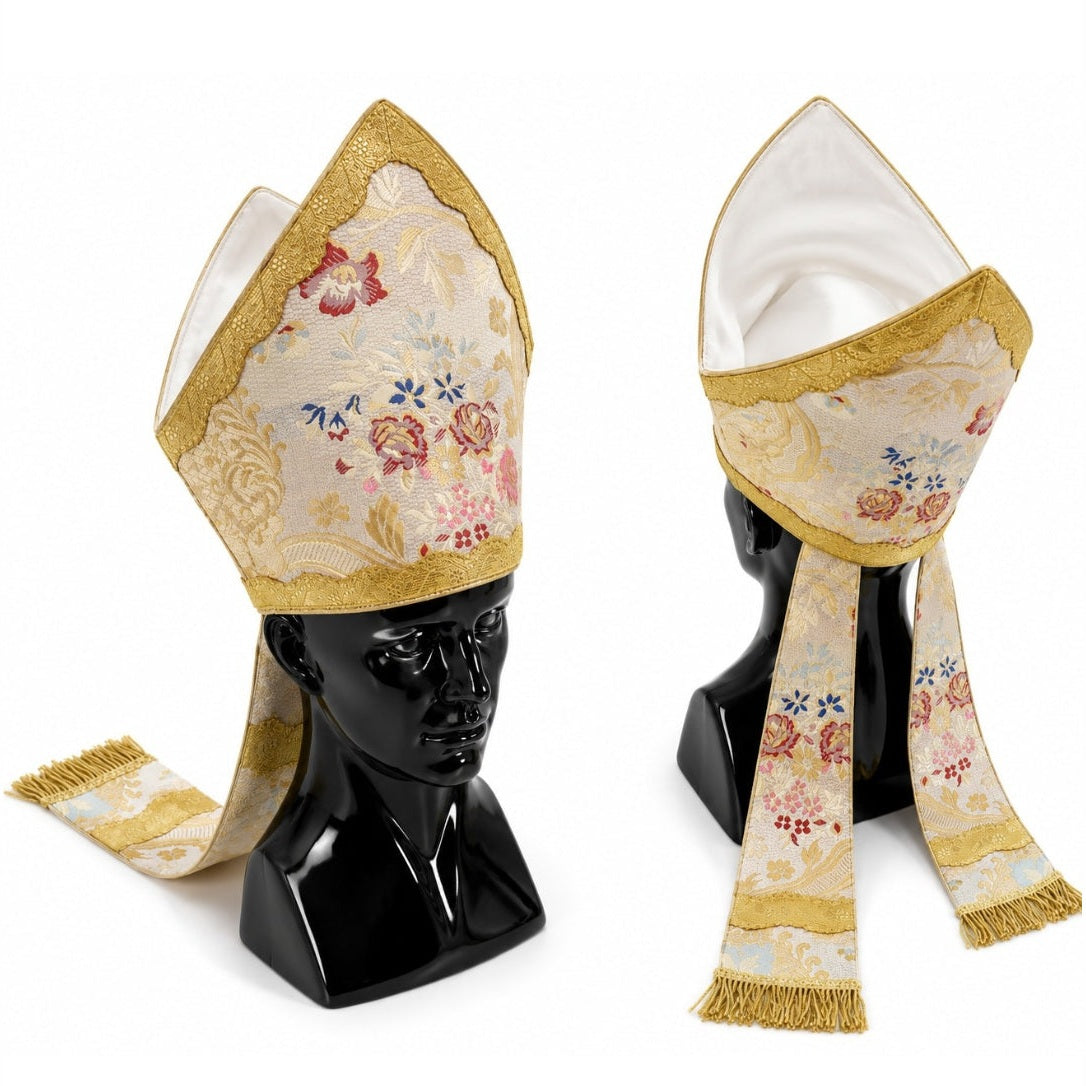 Mitre liturgique dorée