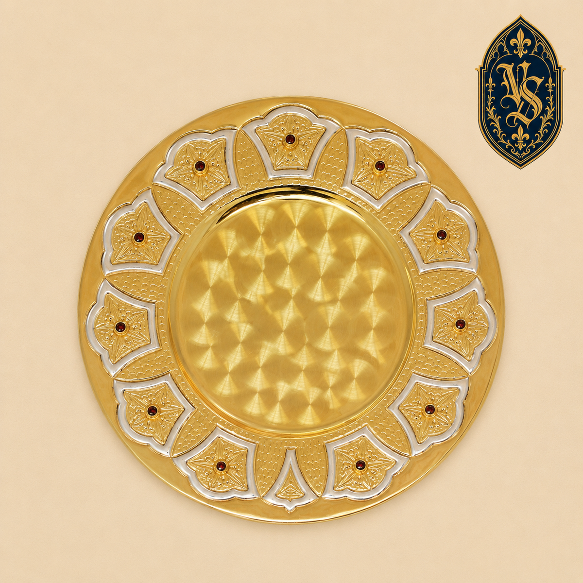 Patène liturgique dorée avec pierres bordeaux – PSCM-015